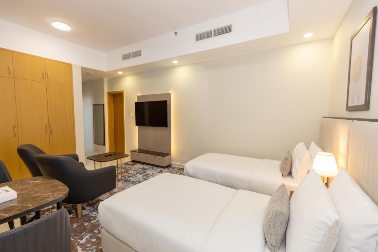 Platinum Coast Hotel Apartments Fudzsejra Kültér fotó Deluxe room